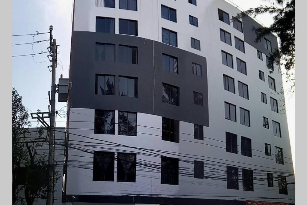 Departamento Alejandro - Completo Y Amplio Departamento En Una Zona Muy Tranquila De La Cdmx Ciudad de México Exterior foto
