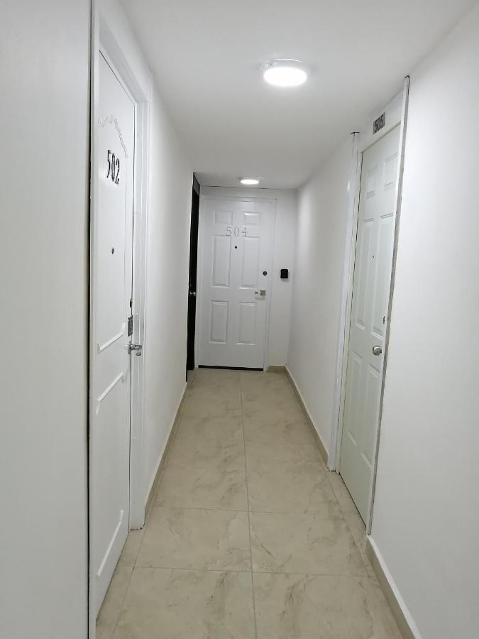 Departamento Alejandro - Completo Y Amplio Departamento En Una Zona Muy Tranquila De La Cdmx Ciudad de México Exterior foto
